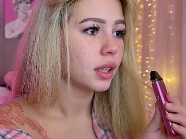 Explore BongaCams's AmyGlad AmyGlad from BongaCams