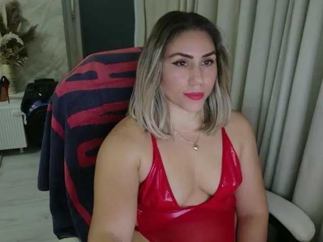 Explore Annyfit4you, she wants to masturbate for you Annyfit4you from BongaCams