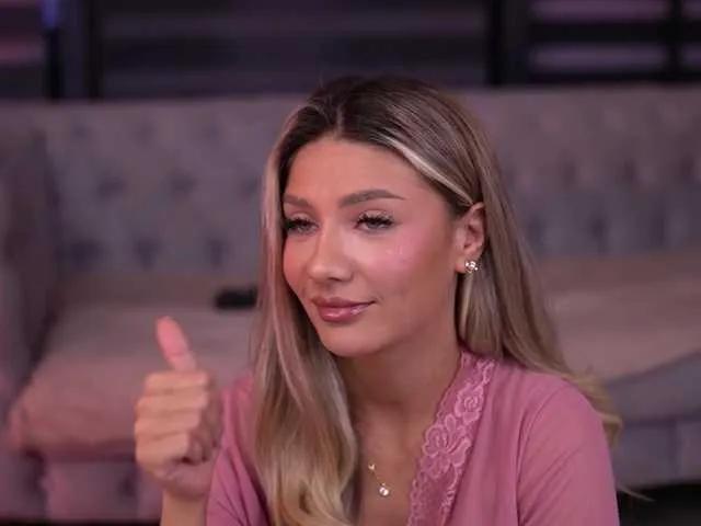 Hot BlairSander from BongaCams BlairSander from BongaCams