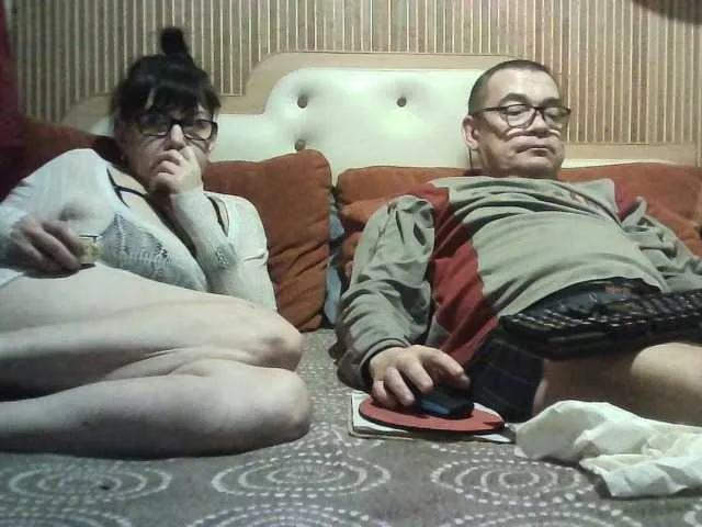 coupleofcoolx from BongaCams