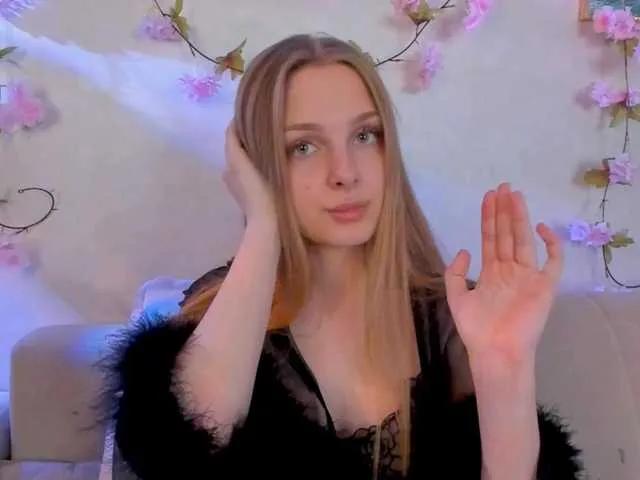 BongaCams CrimsonAura CrimsonAura from BongaCams