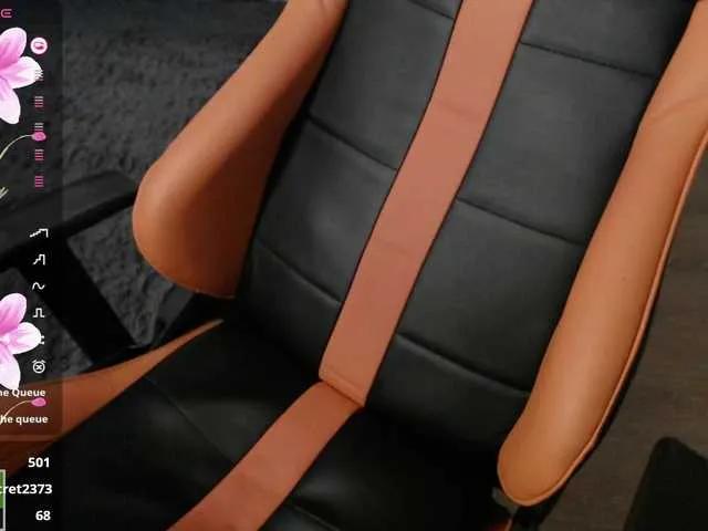 Masturbate to BongaCams's Crystalyss crystalyss from BongaCams