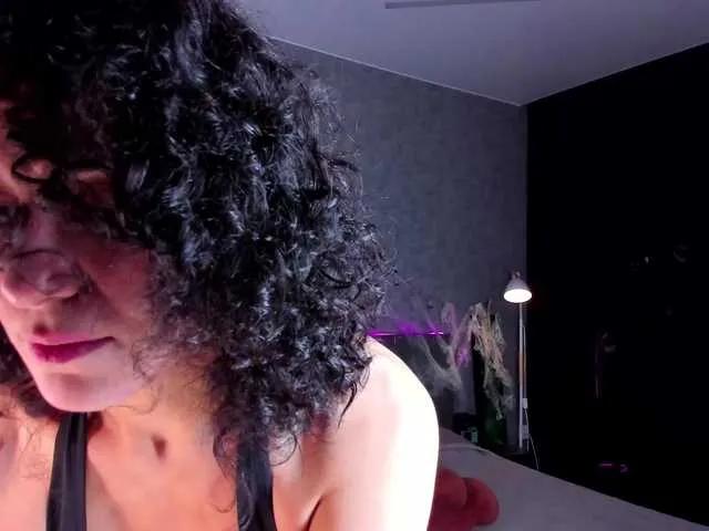 Cute Curly-Sue wants you to fuck her body now Curly-Sue from BongaCams