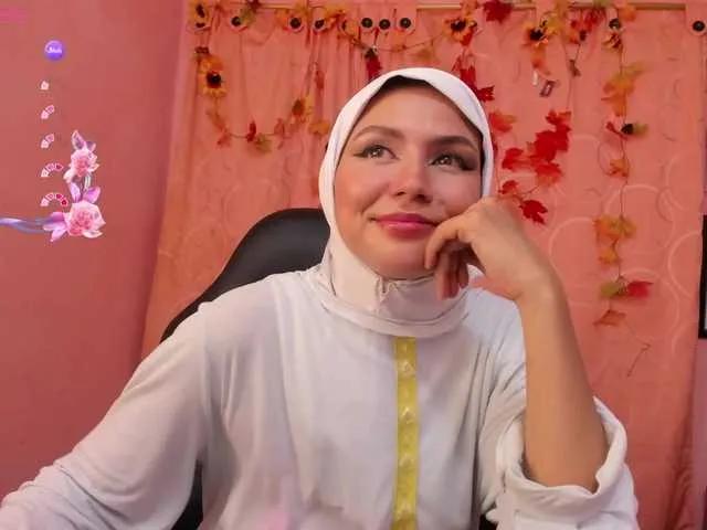 DarshaKhemu from BongaCams