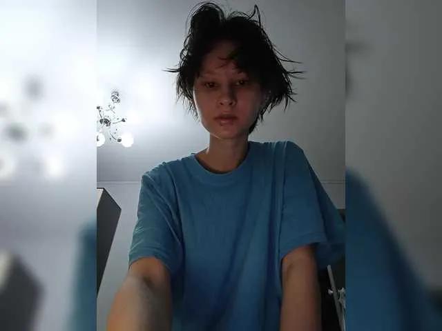 Join Jillari, she wants to masturbate for you jillari from BongaCams