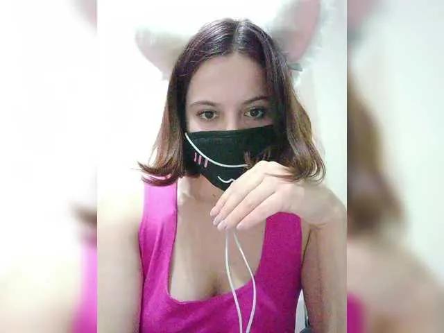 Admire cute escort JulieWagner JulieWagner from BongaCams