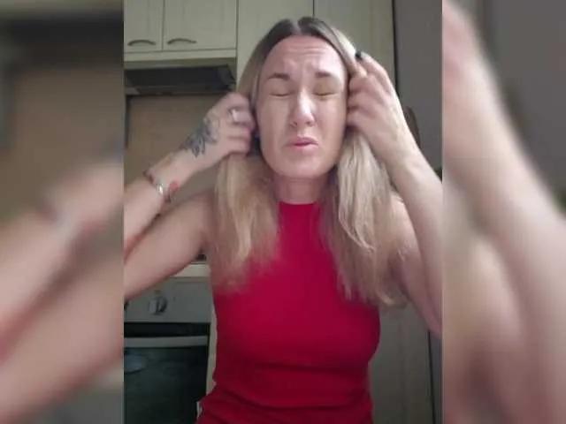 kykyshe4ka from BongaCams