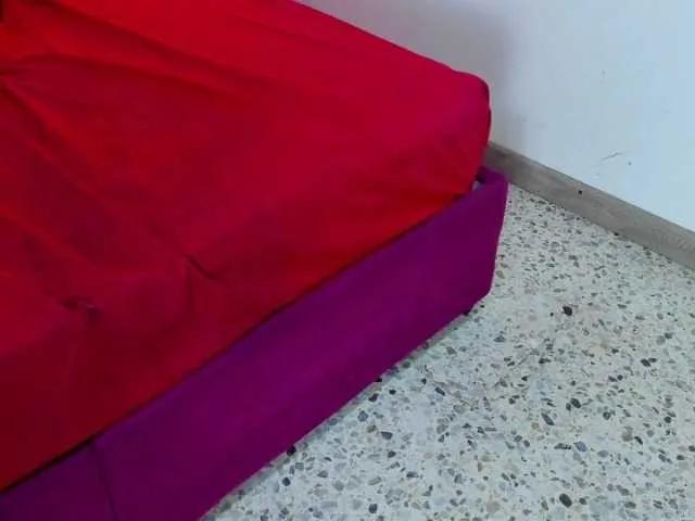 Watch MilfSharoon, she wants to masturbate for you MilfSharoon from BongaCams