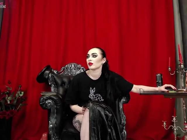 MistressVenena from BongaCams