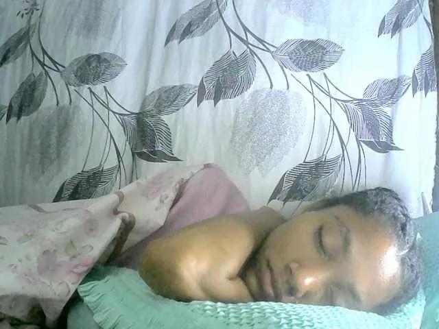 Sexy Monicaxa wants you to fuck her body now Monicaxa from BongaCams