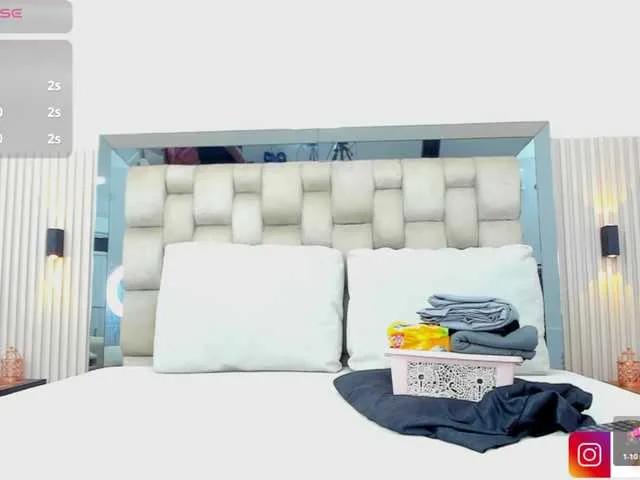 Amazing NahomyeTaylor from BongaCams NahomyeTaylor from BongaCams