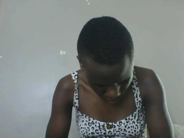 Try amazing slut Petitegoddess Petitegoddess from BongaCams