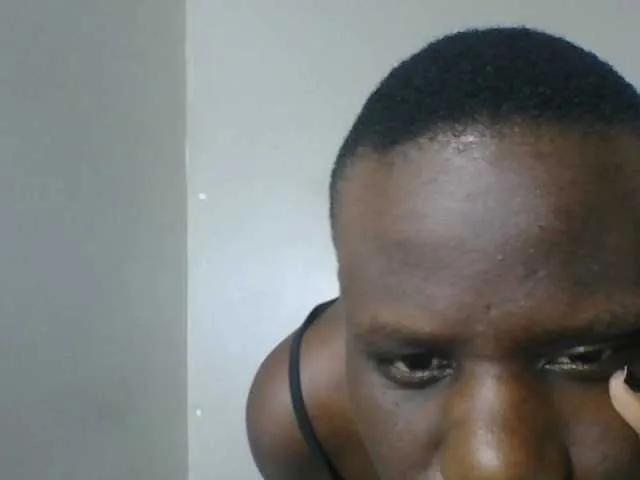 Try amazing slut Petitegoddess Petitegoddess from BongaCams