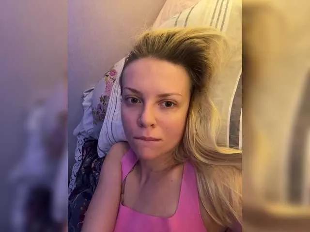 Admire BongaCams's PinkWave PinkWave from BongaCams