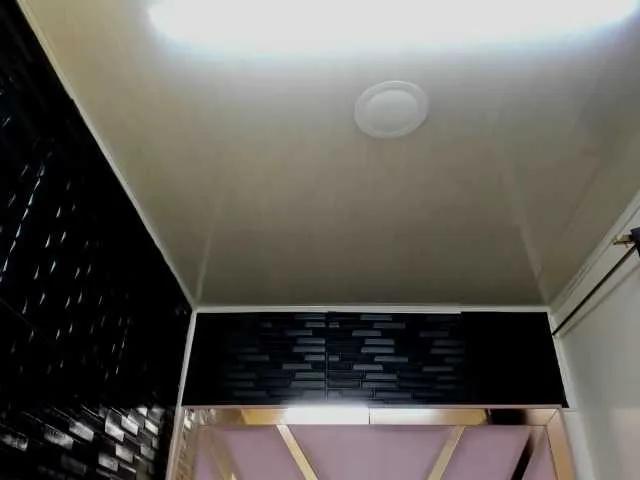 Discover 35 years old RachelleWoods69 from BongaCams RachelleWoods69 from BongaCams