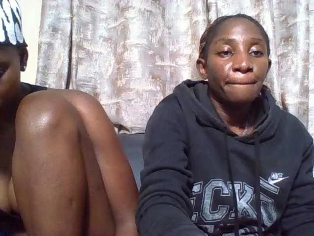 Discover Sexybby123, they want to masturbate for you Sexybby123 from BongaCams