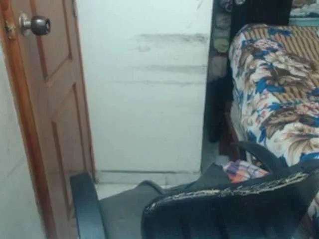 Watch Siblleyx, she wants to masturbate for you Siblleyx from BongaCams