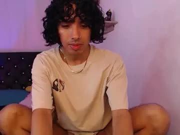 Checkout Alexis21_, he wants to masturbate for you alexis21_ from Chaturbate