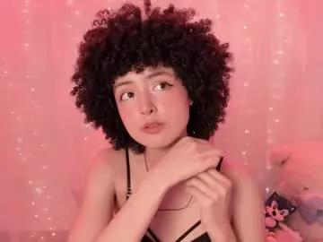 Try Alice_wiinter, she wants to masturbate for you alice_wiinter from Chaturbate