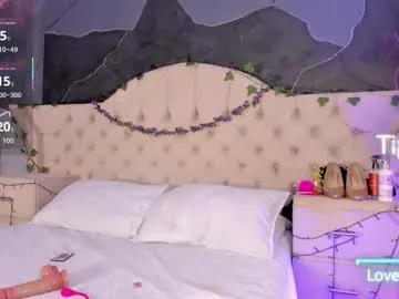 ambarfox1 from Chaturbate