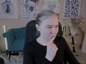 Watch 23 years old aprilserenity from Chaturbate aprilserenity from Chaturbate