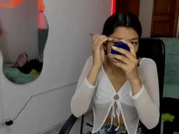 Discover Aysha_winxx, she wants to masturbate for you aysha_winxx from Chaturbate