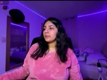 Hot Cloe_small08 wants you to fuck her body now cloe_small08 from Chaturbate