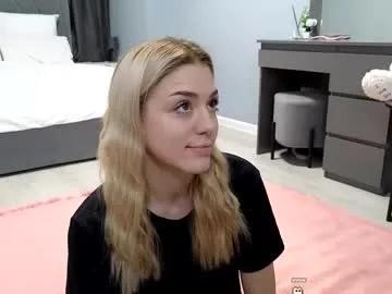 Checkout Darilboom, she wants to masturbate for you darilboom from Chaturbate
