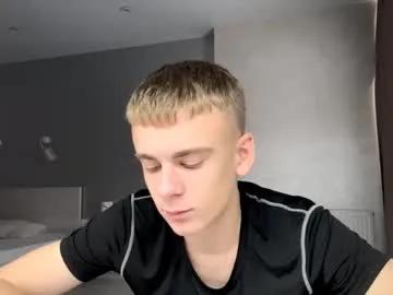 Watch Chaturbate's Echowraith echowraith from Chaturbate