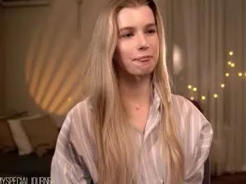 eli_journey from Chaturbate