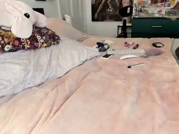 eve003300 from Chaturbate