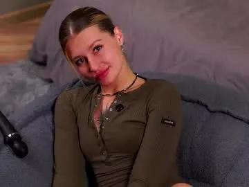 Watch Chaturbate's Greengazon greengazon from Chaturbate