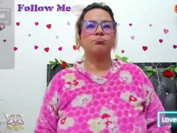 Discover dirty camslut Hazel_34 hazel_34 from Chaturbate