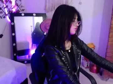 Watch sweet performer Isa_bunny18 isa_bunny18 from Chaturbate