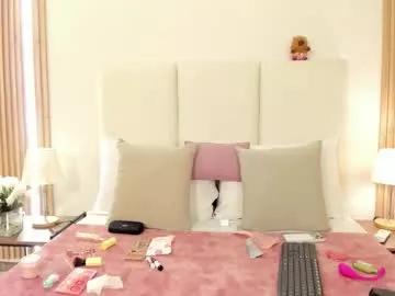 julietastong from Chaturbate