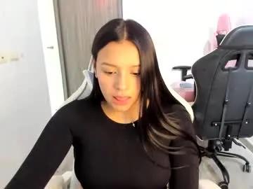 Try cute escort Kimmi_foxy kimmi_foxy from Chaturbate