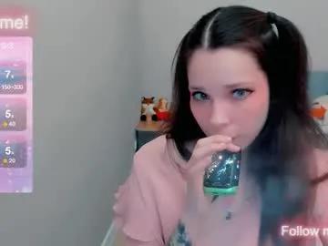 Join hot performer Kitten_alisa kitten_alisa from Chaturbate