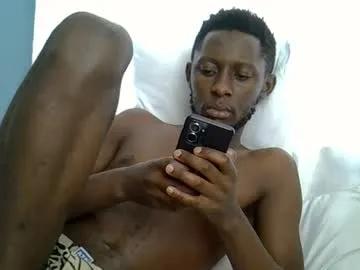 lunalove22_ from Chaturbate