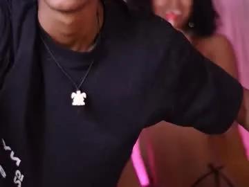 Masturbate to 19 years old lynx_sun__ from Chaturbate lynx_sun__ from Chaturbate