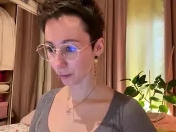 Checkout Chaturbate's Makesquirtt makesquirtt from Chaturbate