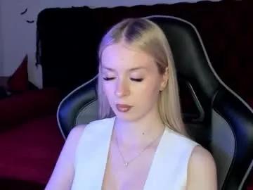 Masturbate to 19 years old miagraces from Chaturbate miagraces from Chaturbate