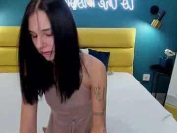 Explore hot model Molly__cutie molly__cutie from Chaturbate