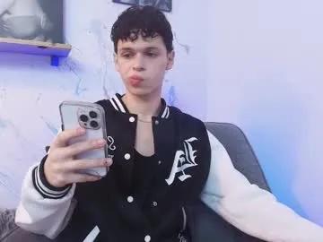 Naked Mykelcano wants you to fuck his body now mykelcano from Chaturbate