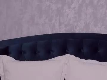 Masturbate to amazing slut Nataliacristal nataliacristal from Chaturbate