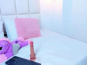 Checkout naked escort Nina_sweetz nina_sweetz from Chaturbate