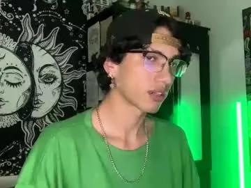 Hot Oliver_fast_ wants you to fuck his body now oliver_fast_ from Chaturbate