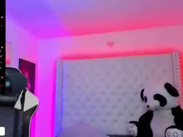 Discover Chaturbate's Scarlett_luv scarlett_luv from Chaturbate