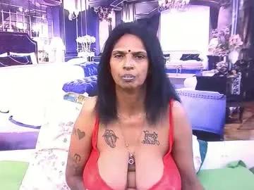 sexyva4u2luv from Chaturbate