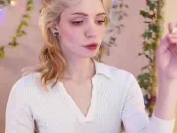 Sexy Shiny_jail wants you to fuck her body now shiny_jail from Chaturbate