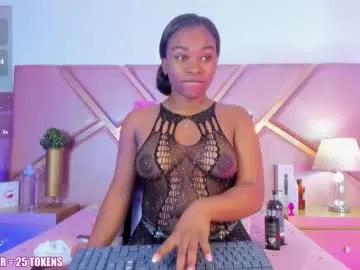 sophiesinclair from Chaturbate